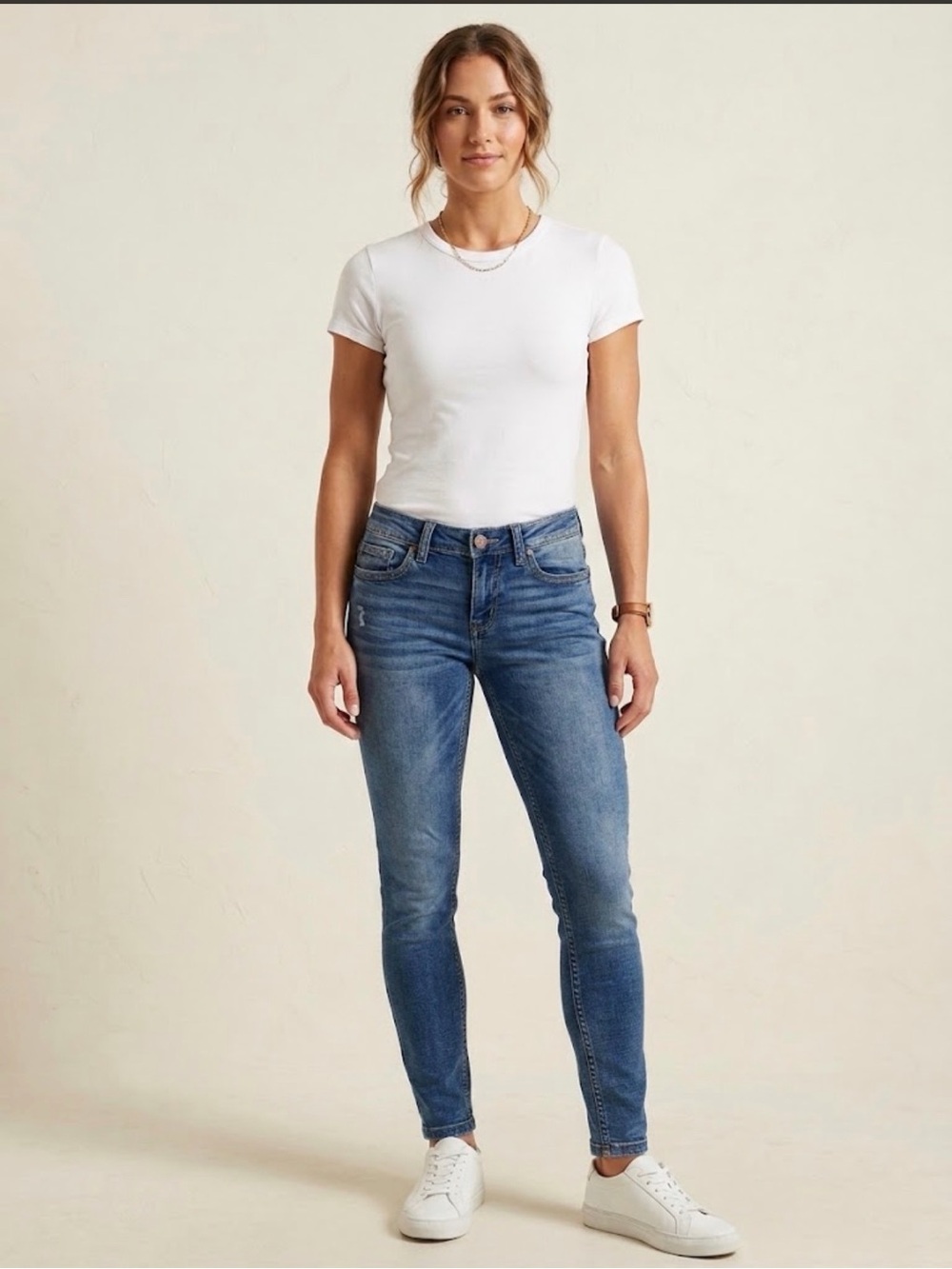 BKE Stella Slim Fit Low Rise Skinny Jeans 25 x 29.5 light distressing